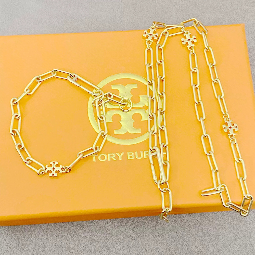 Tory Burch Stainless Steel Paperclip Clasp Choker Bracelet